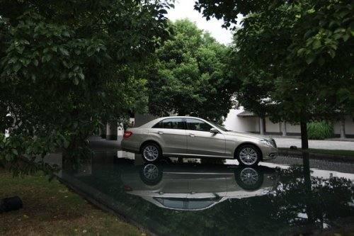 奔驰E300