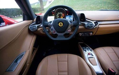 法拉利458 Italia