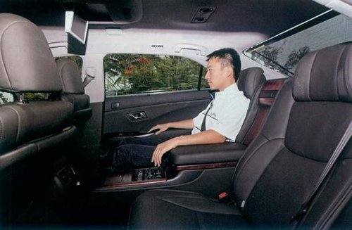 丰田新皇冠