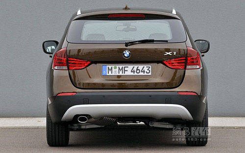 试驾2011款宝马X1 xDrive28i
