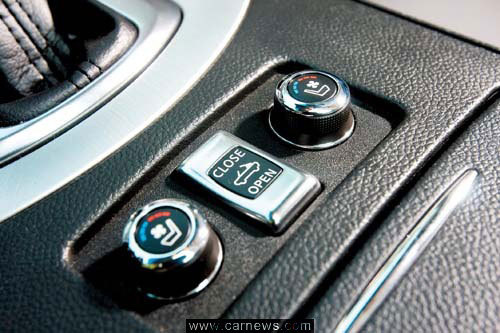 G37
