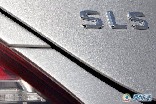 奔驰SLS AMG