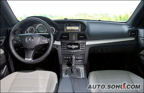 奔驰E350 Coupe