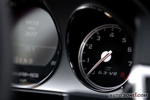 奔驰E63 AMG