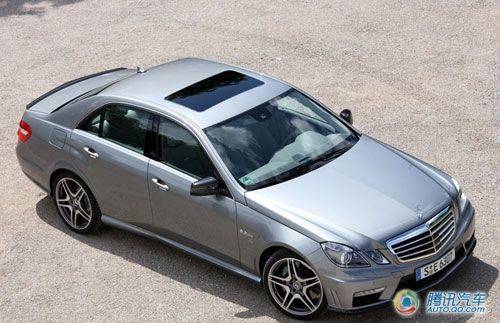试驾奔驰E63 AMG
