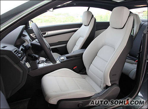 奔驰E350 Coupe