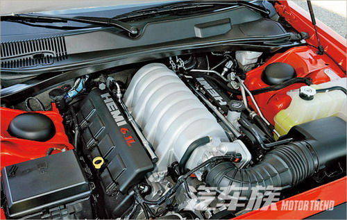 道奇Challenger SRT8