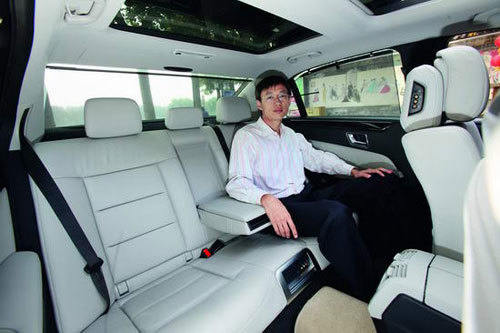 奔驰E300