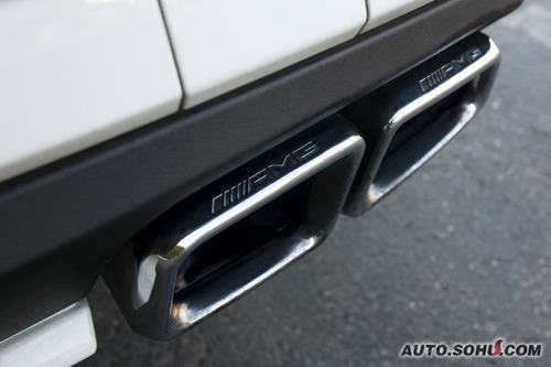 奔驰E63 AMG