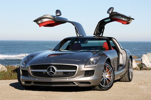 奔驰SLS AMG