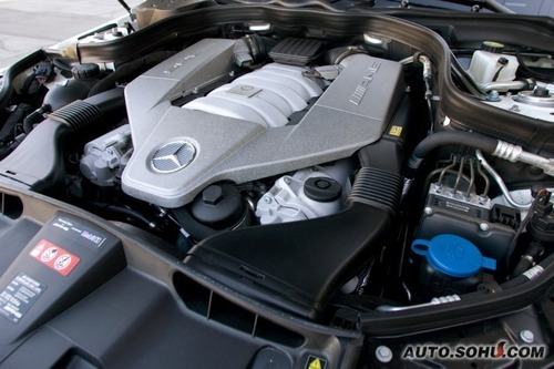 奔驰E63 AMG