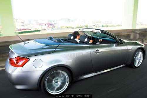 G37