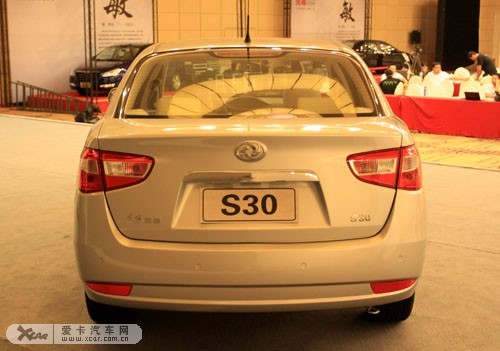 东风风神s30正式上市 售7.58-9.98万元