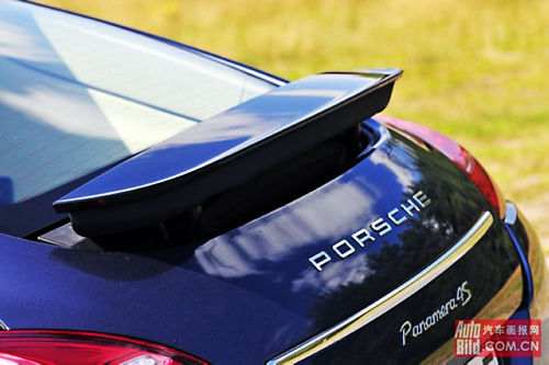 保时捷Panamera 4S