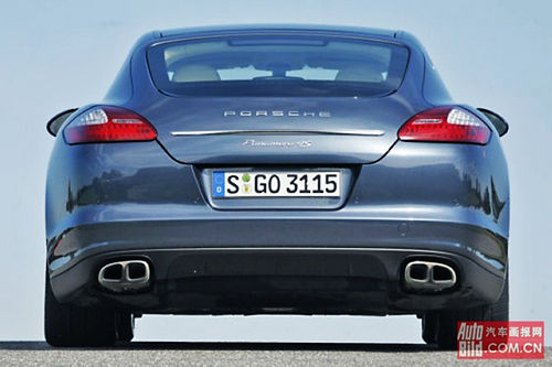 保时捷Panamera 4S