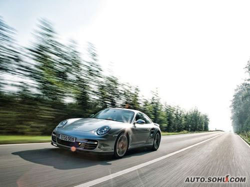 保时捷911 TURBO