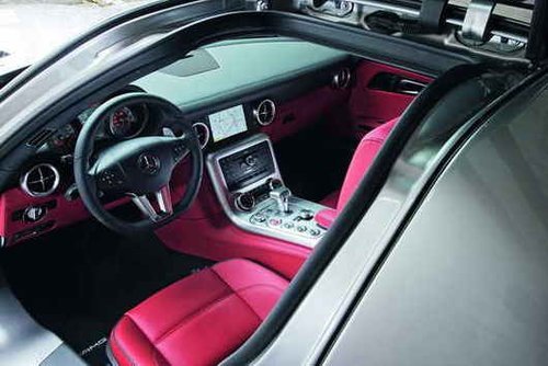 奔驰SLS AMG
