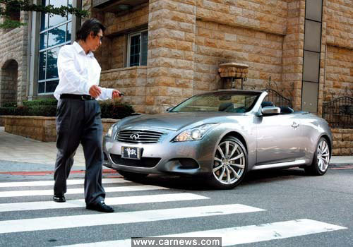 G37