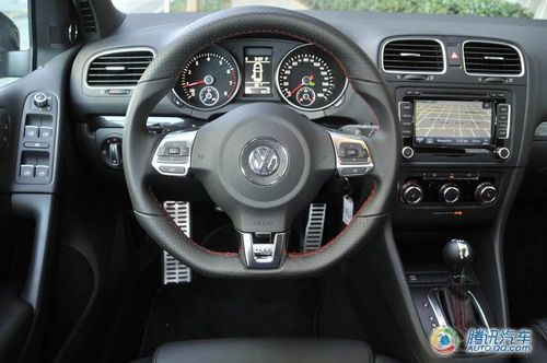 试驾高尔夫GTI