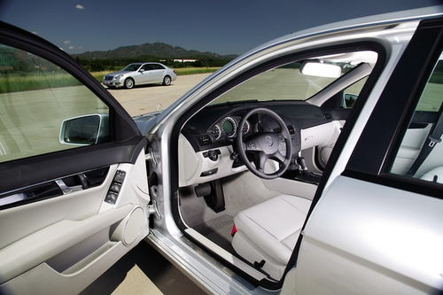 奔驰C180K E260L