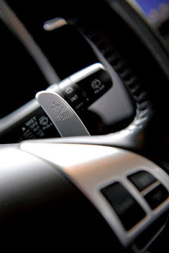 SUV