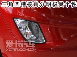 酷炫时尚出色亮相 现代瑞纳2011款实拍