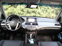 广汽本田 雅阁 2011款中控