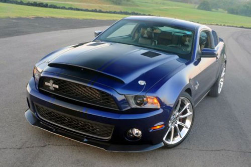 2012款野马shelby gt500眼镜蛇亮相纽约