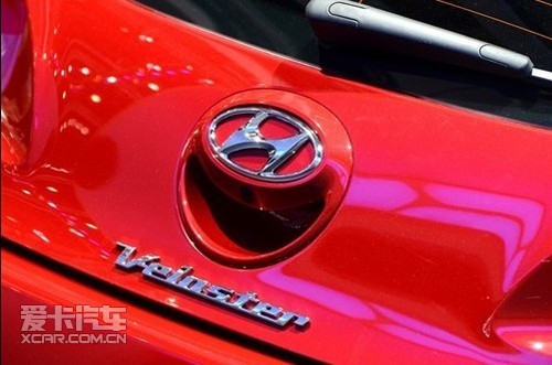 现代Veloster