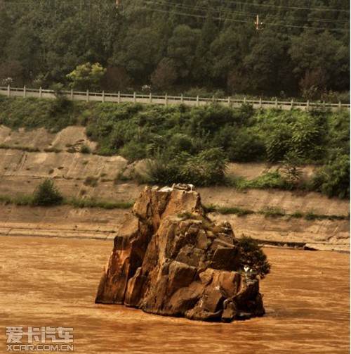 三门峡中流砥柱