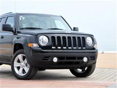 jeep吉普 jeep吉普 自由客 2011款 基本型