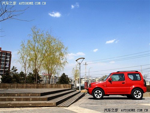 汽车之家 铃木 吉姆尼 1.3 at
