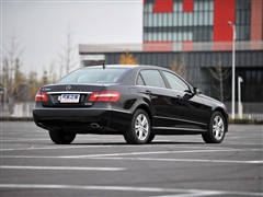 汽车之家 北京奔驰 奔驰e级 2010款 e300l 时尚型