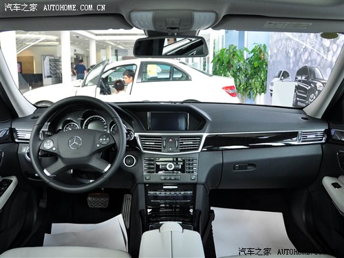 汽车之家 北京奔驰 奔驰e级 2010款 e300l 时尚型