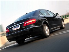 汽车之家 北京奔驰 奔驰e级 2010款 e300l 时尚型