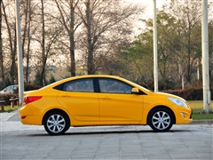 汽车之家 北京现代 瑞纳 2010款 1.4 gls at豪华型