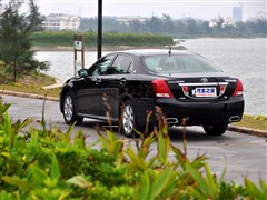 汽车之家 一汽丰田 皇冠 2010款 3.0 基本型