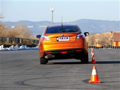 mg 上海汽车 mg6 2010款 1.8t 手动舒适版