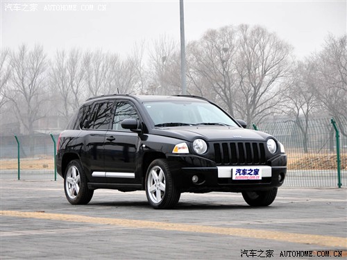 吉普jeep 吉普(进口) 指南者 2010款 2.4 限量版