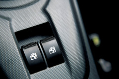 经济、时尚、实用 试驾长安奔奔MINI