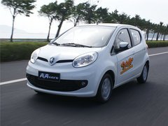 游走城市颇有余 试驾长安新微车奔奔MINI