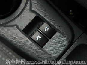 长安奔奔mini