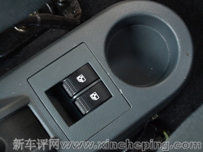 长安奔奔mini