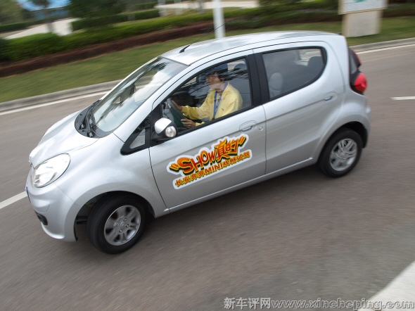 长安奔奔mini