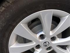 mg 上海汽车 mg3 2011款 1.5l 自动精英版