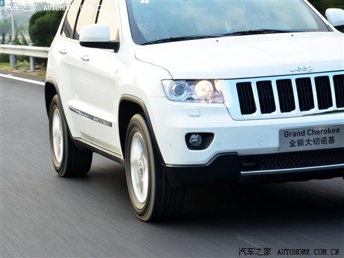 吉普jeep 吉普(进口) 大切诺基(进口) 2011款 基本型