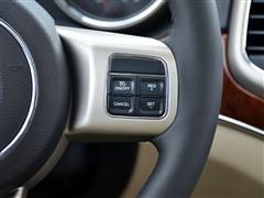 吉普jeep 吉普(进口) 大切诺基(进口) 2011款 基本型