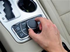 吉普jeep 吉普(进口) 大切诺基(进口) 2011款 基本型