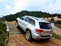 吉普jeep 吉普(进口) 大切诺基(进口) 2011款 基本型