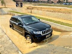 吉普jeep 吉普(进口) 大切诺基(进口) 2011款 基本型